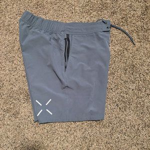Ten Thousand Foundation Short Small Grey